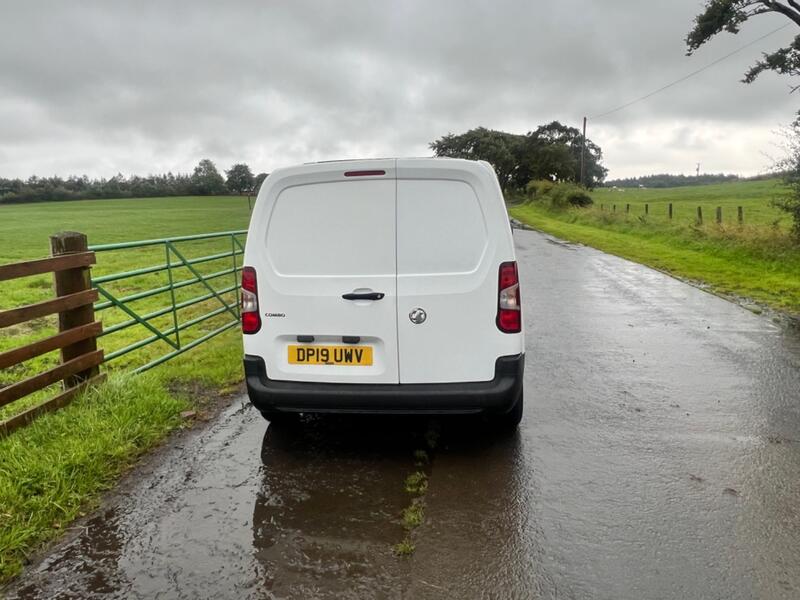 VAUXHALL COMBO