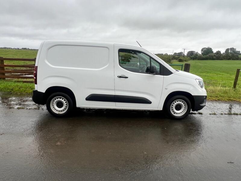 VAUXHALL COMBO