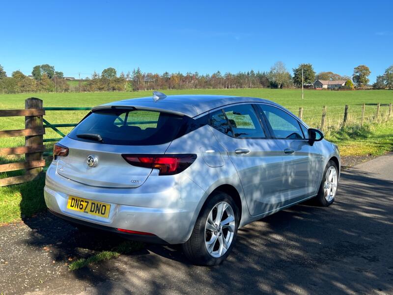 VAUXHALL ASTRA