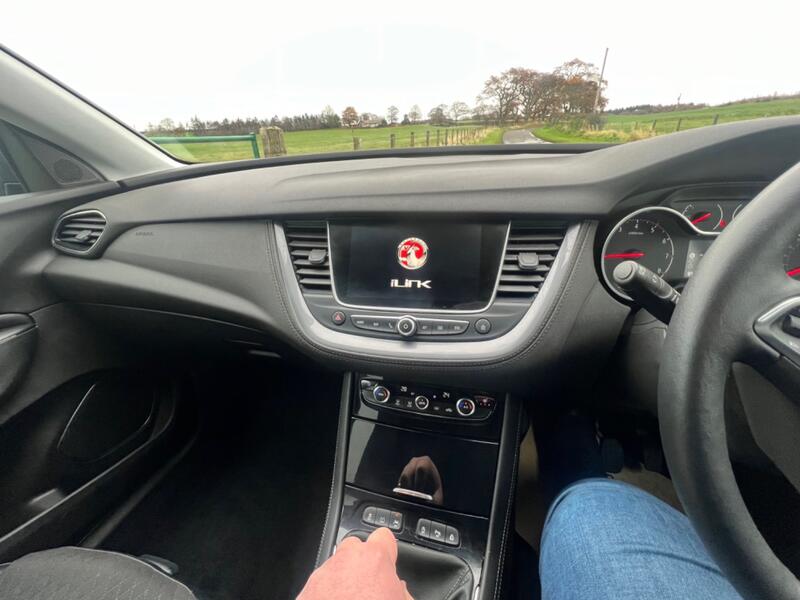 VAUXHALL GRANDLAND X