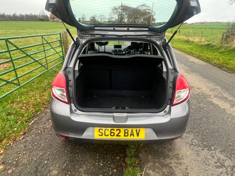 RENAULT CLIO
