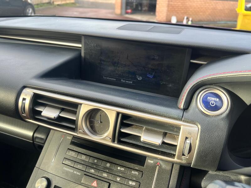 LEXUS IS