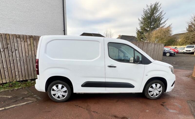 VAUXHALL COMBO