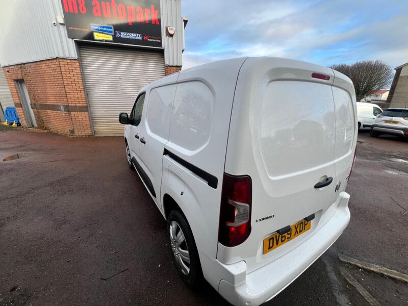 VAUXHALL COMBO