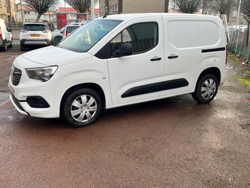 VAUXHALL COMBO