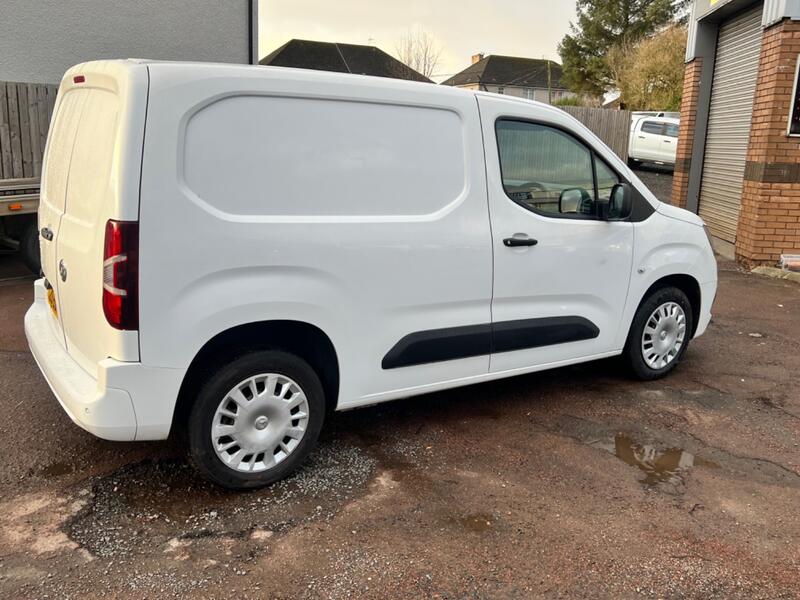 VAUXHALL COMBO