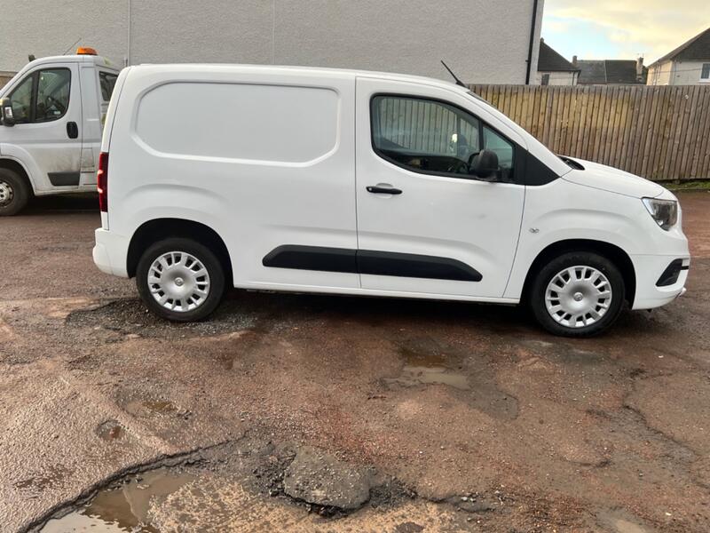 VAUXHALL COMBO