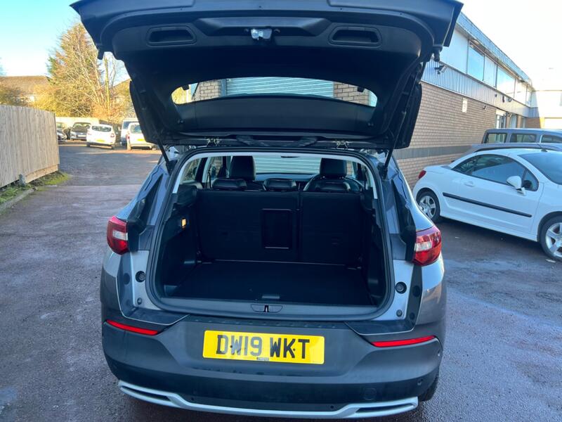 VAUXHALL GRANDLAND X