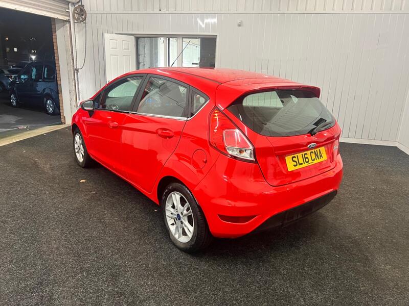 FORD FIESTA