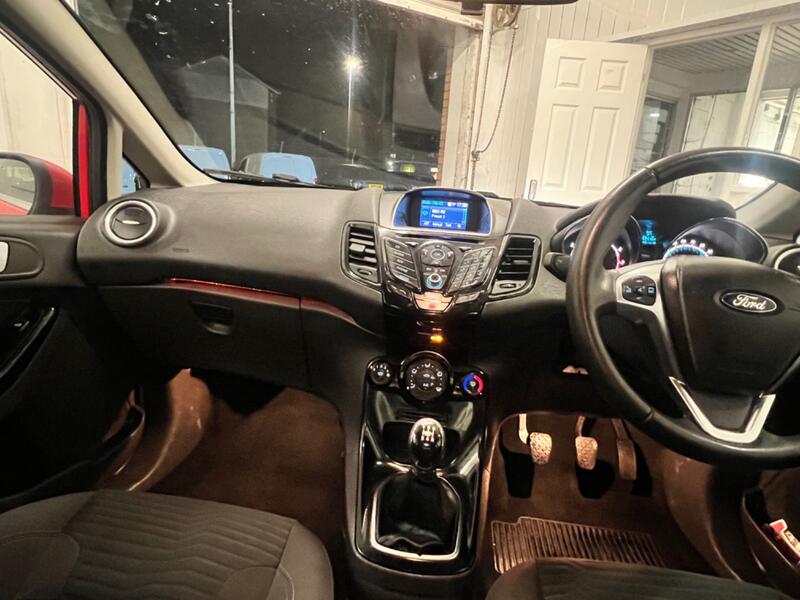 FORD FIESTA