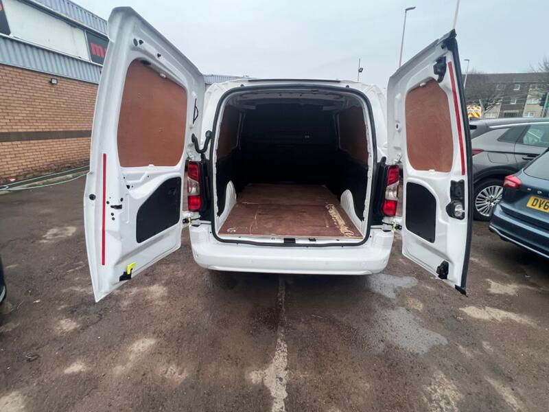 VAUXHALL COMBO